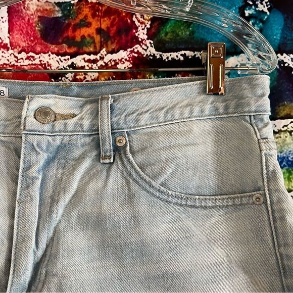 Gap Light Denim Sexy Boyfriend Jean Shorts Size 28 - Picture 7 of 9
